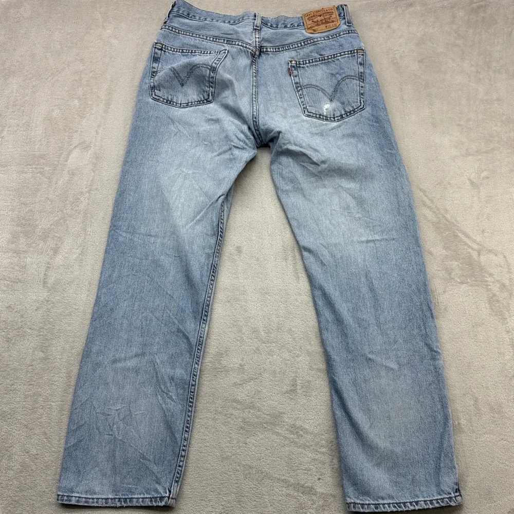 VTG Levi's 505 Regular Fit Jeans Mens 36x32 Light Blue Denim Straight Leg Y2K